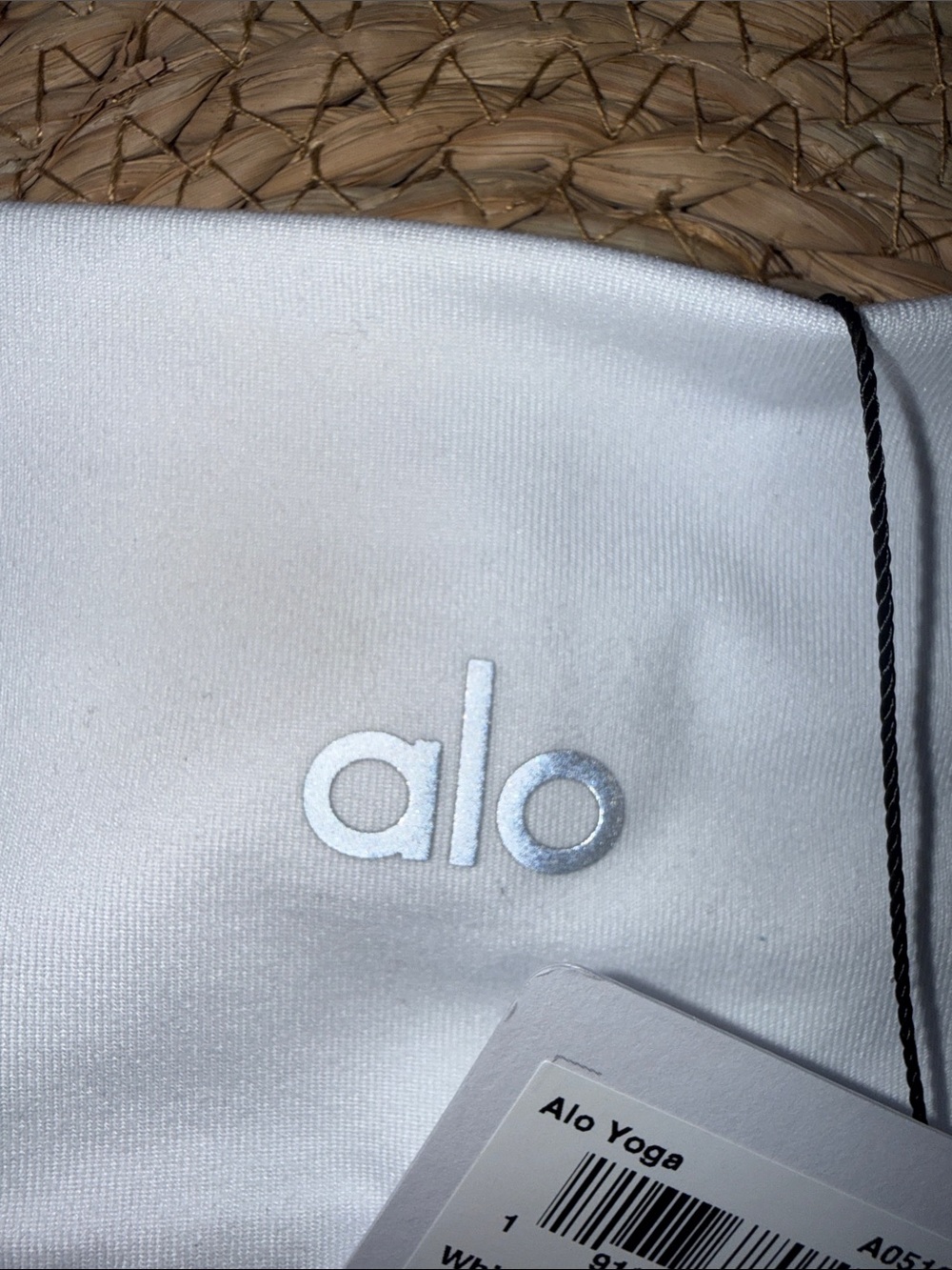 ALO Yoga White Wide Foldover Headband - Picture 6 of 6